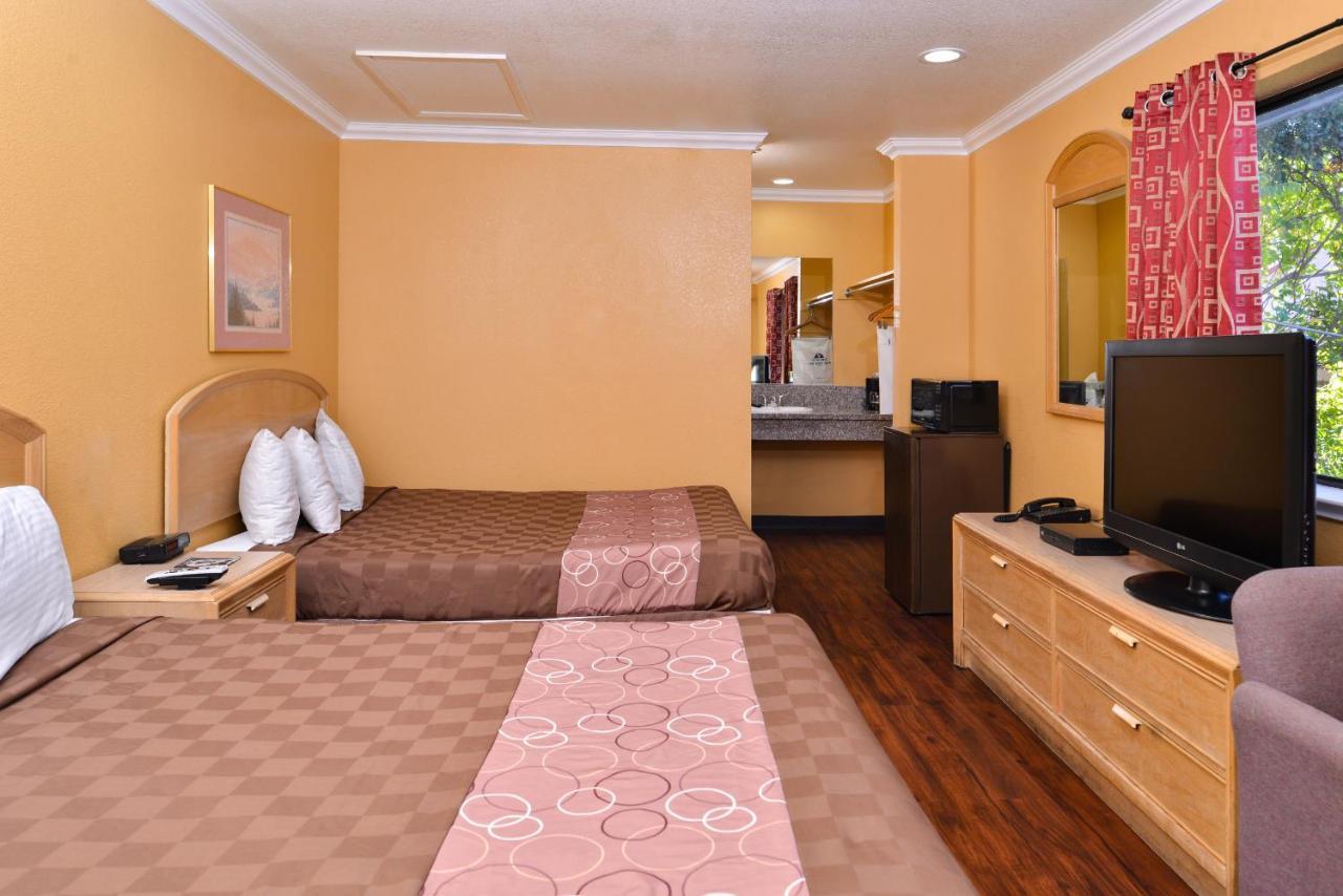Americas Best Value Inn And Suites Clearlake Eksteriør bilde