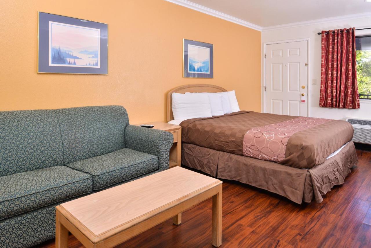 Americas Best Value Inn And Suites Clearlake Eksteriør bilde